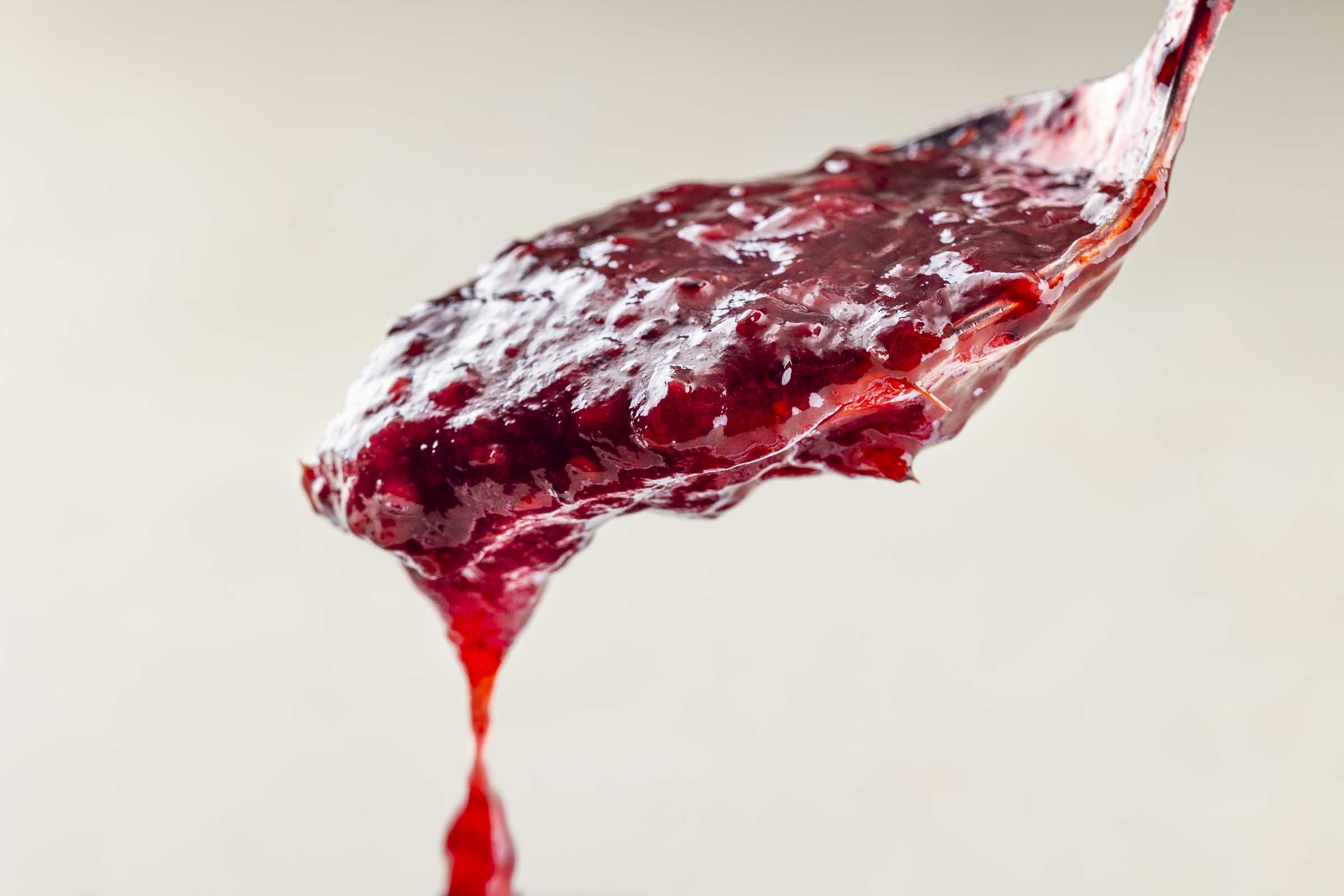 Fruchtaufstrich Waldfrucht 70% 3