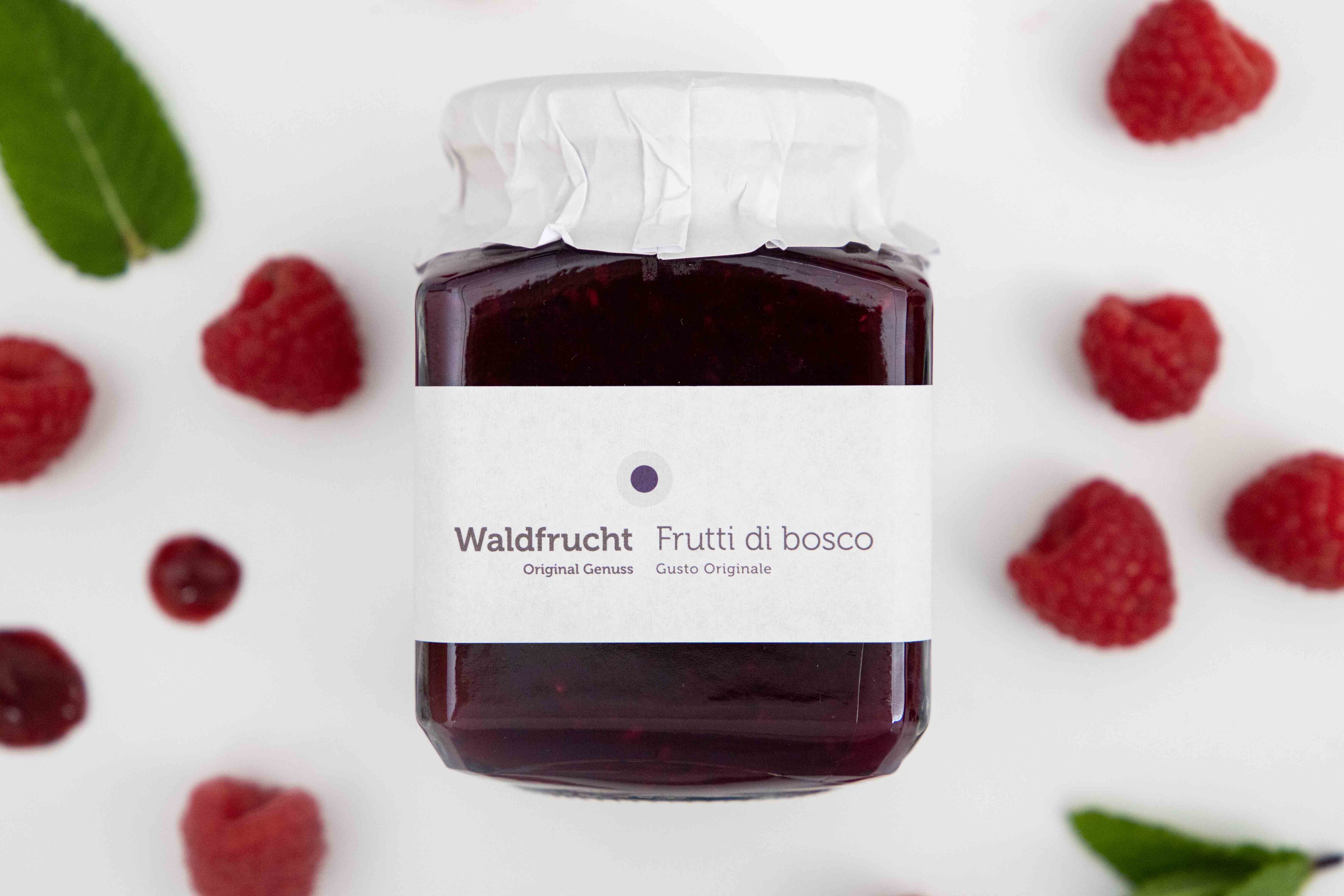 Fruchtaufstrich Waldfrucht 70% 4