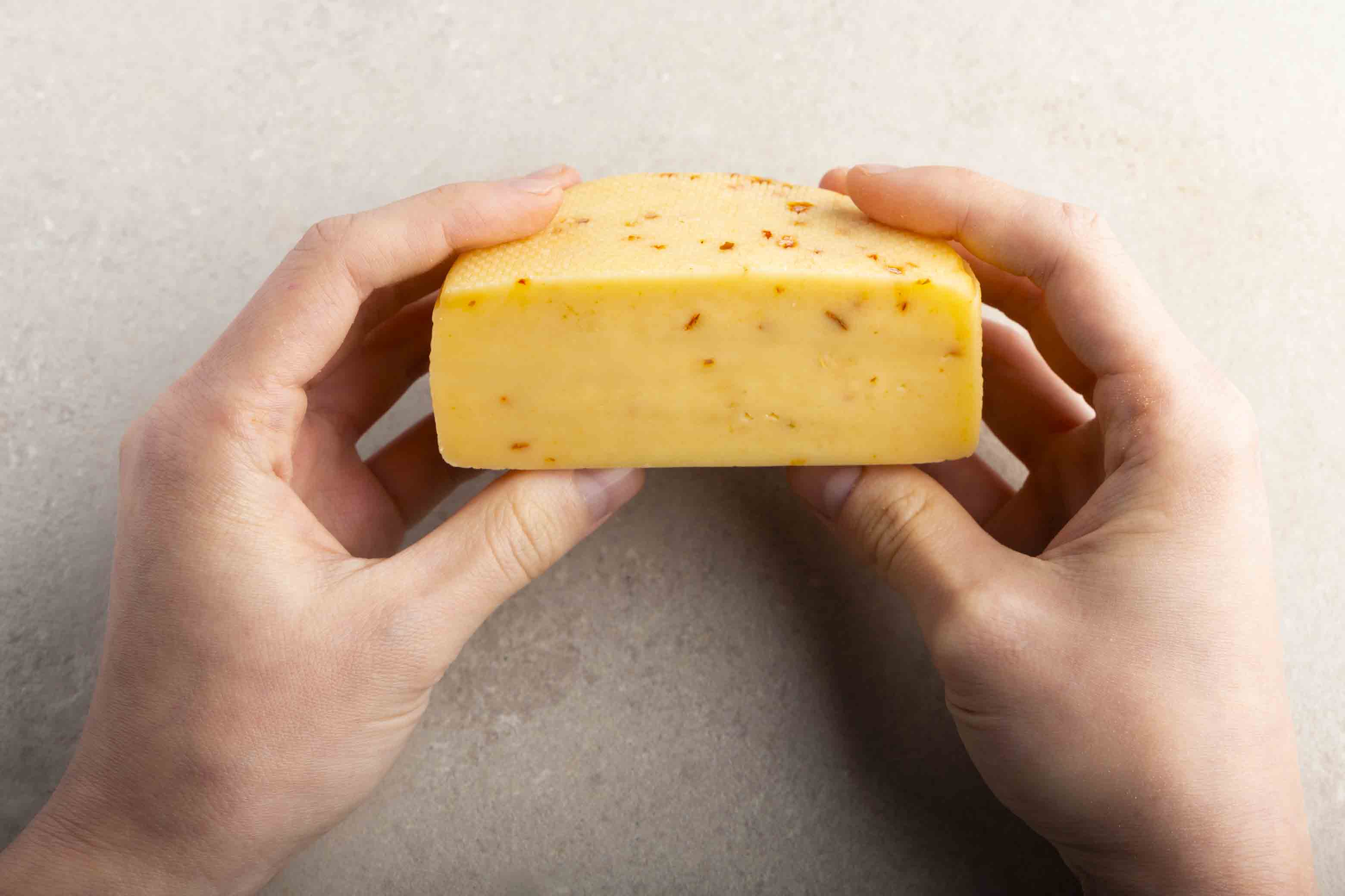 Peperoncinokäse Bio des Hauses 2