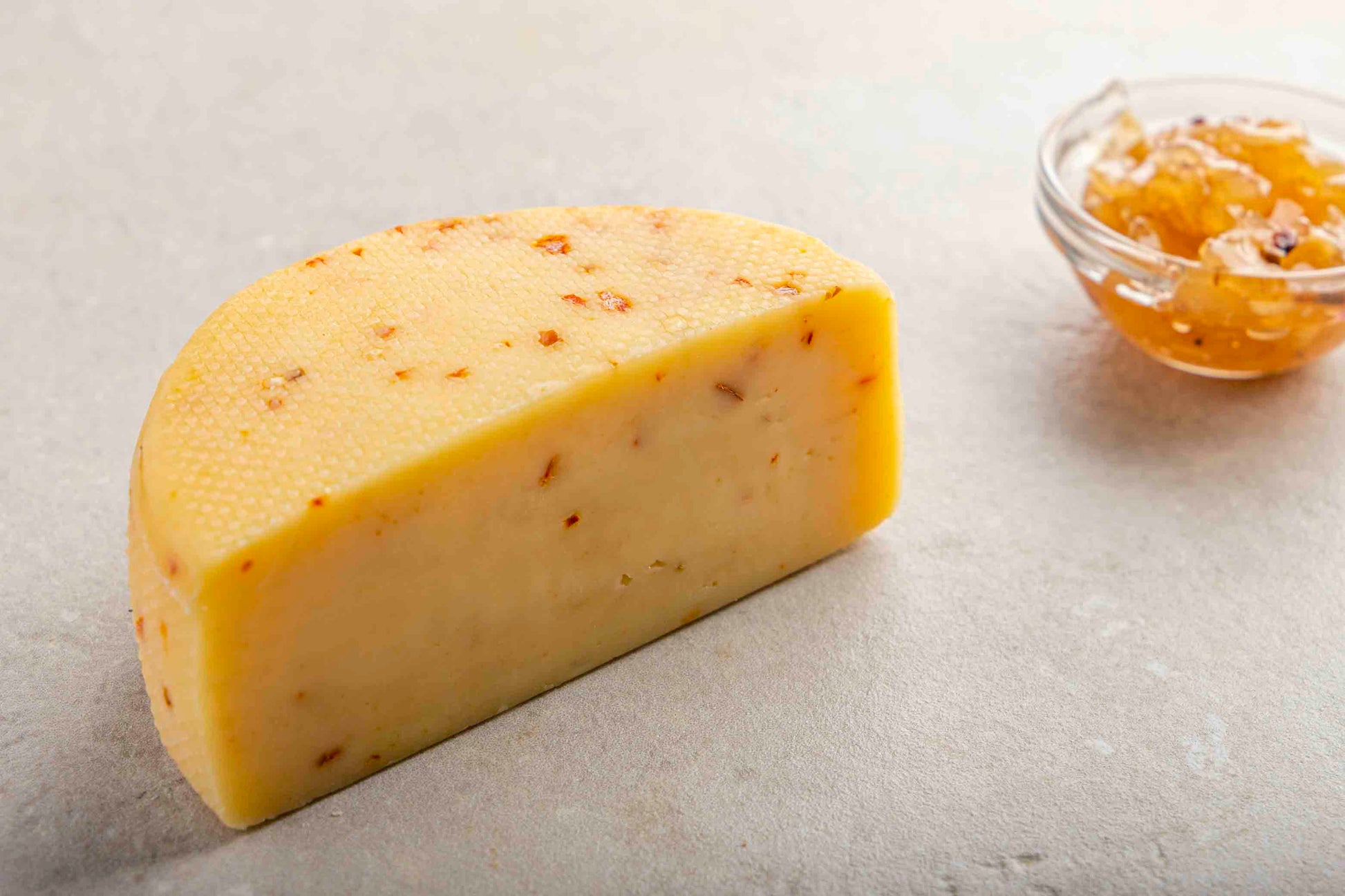 Peperoncinokäse Bio des Hauses 3