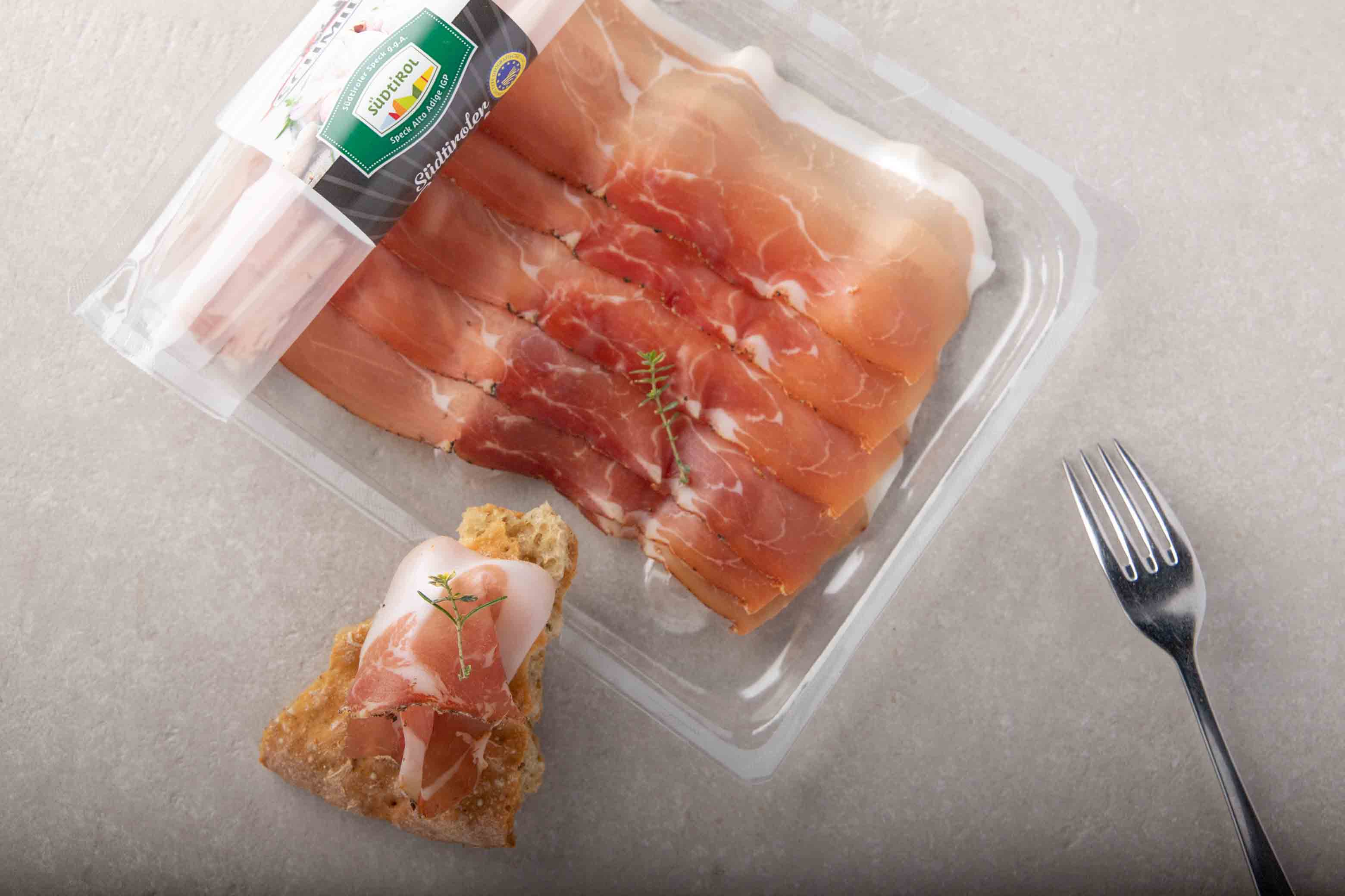 Südtiroler Speck g.g.A. geschnitten 2