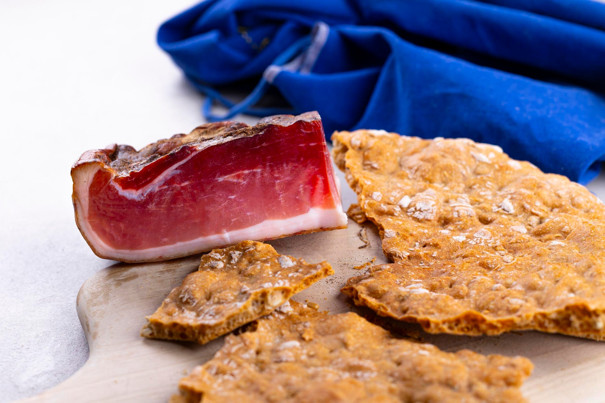 Südtiroler Speck g.g.A Herz Bio 2