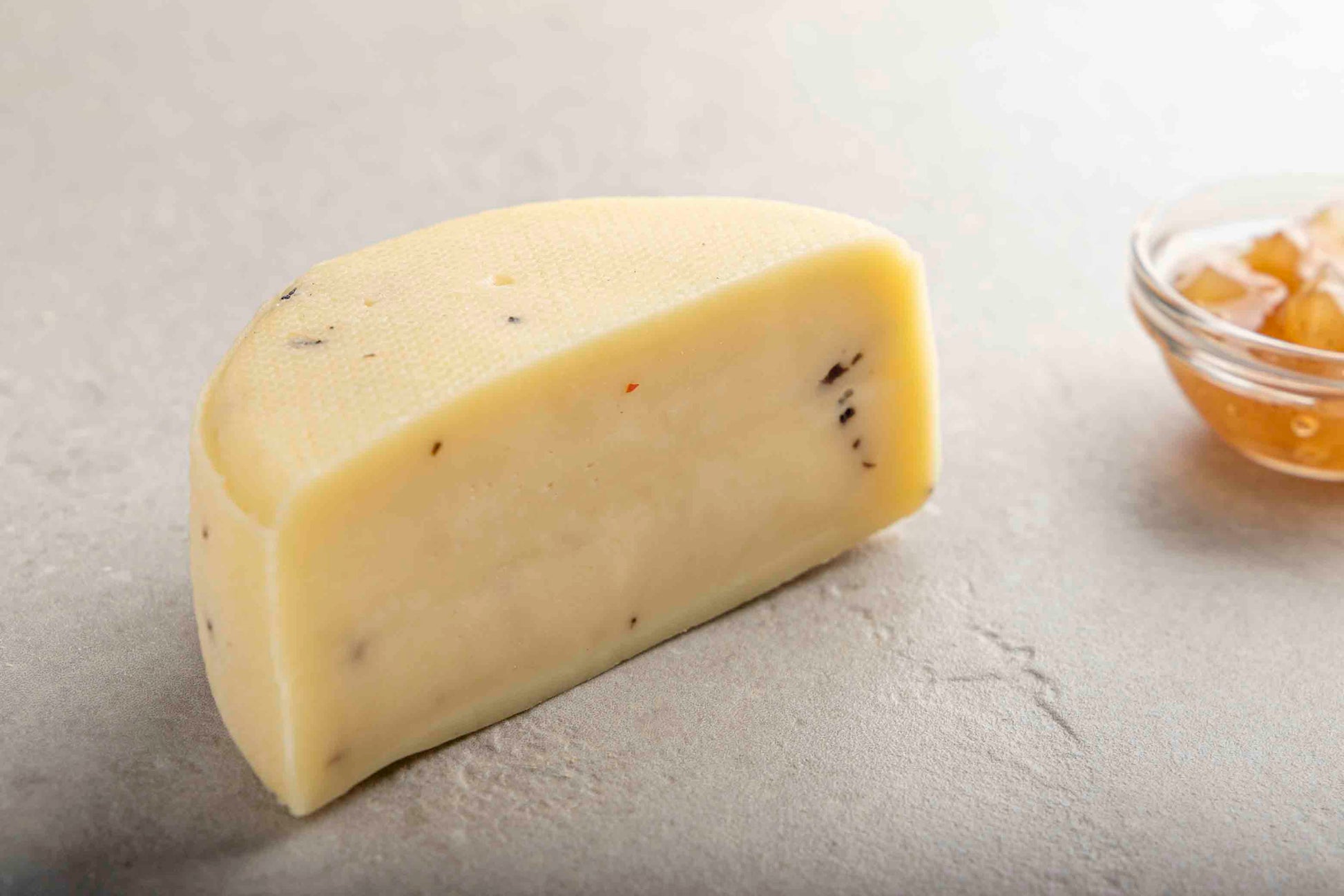 Trüffelkäse des Hauses Bio 3