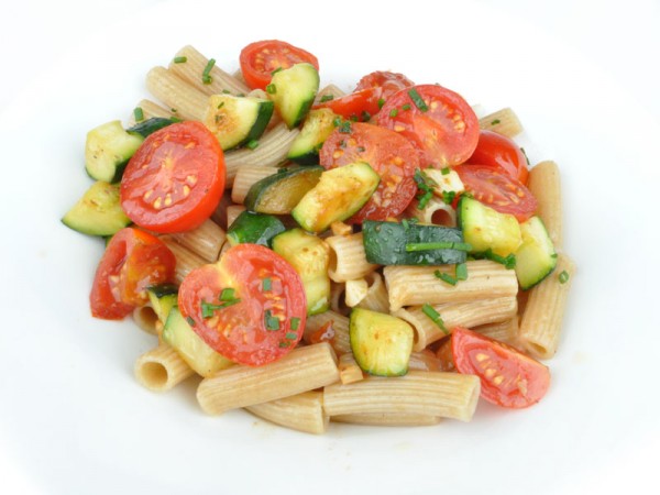 Penne_mit_Zuchini_Tomaten